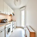 2p Balcon Vue Yourhosthelper 2 Mins De La Lejlighed *