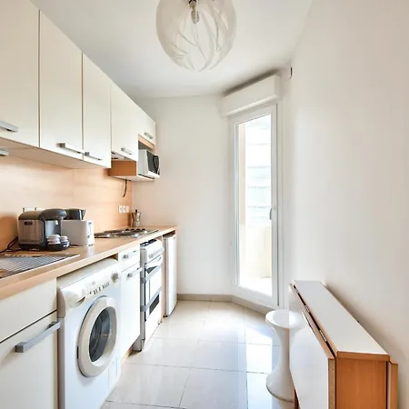 2p Balcon Vue Yourhosthelper 2 Mins De La Apartment *